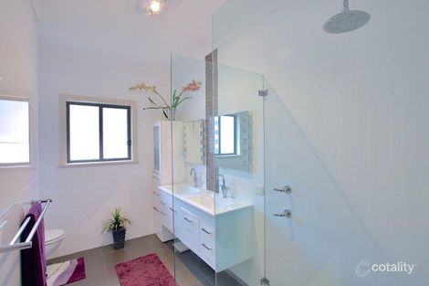 Property photo of 9 Stewart Brougham Close Lisarow NSW 2250