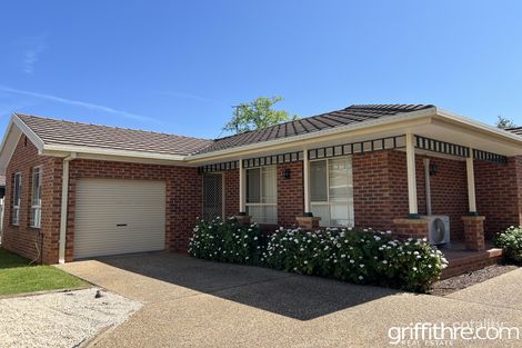 2/213 Wakaden St, Griffith, NSW 2680