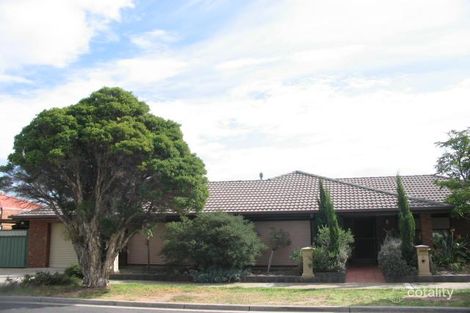 15 Clement Ct, Altona Meadows, VIC 3028