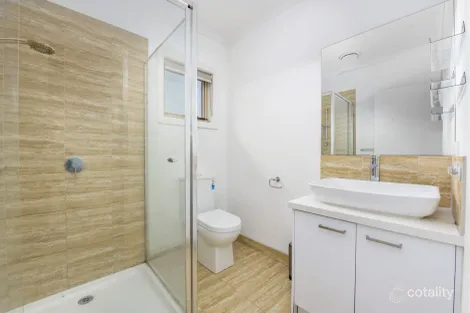 Property photo of 8 Chava Place Springvale South VIC 3172