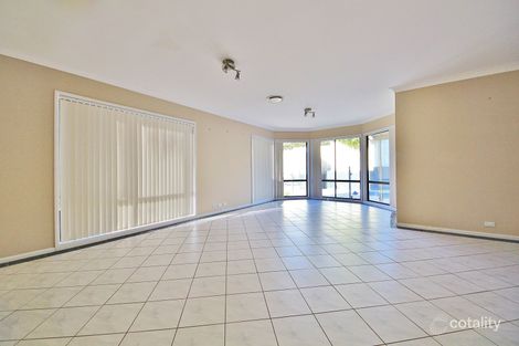 Property photo of 4 Vannon Circuit Currans Hill NSW 2567
