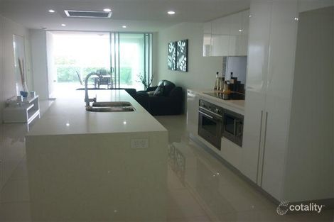 Property photo of 3/85 Marine Parade Redcliffe QLD 4020