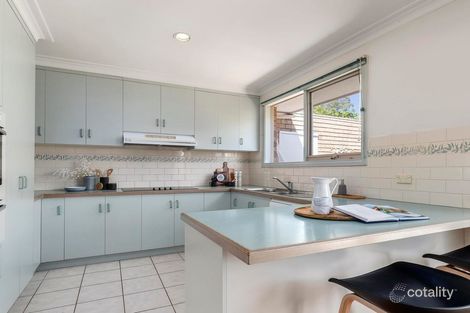 Property photo of 2/11 Dehnert Street Doncaster East VIC 3109
