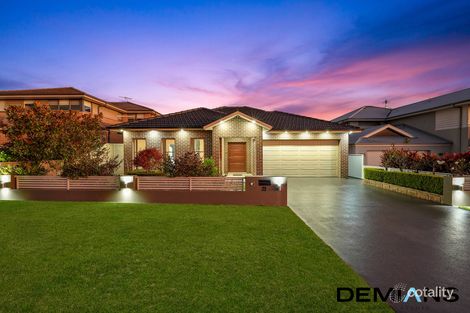Property photo of 21 Lilli Pilli Drive Pleasure Point NSW 2172