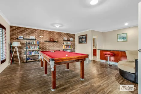 Property photo of 49 Clarendon Avenue Wodonga VIC 3690