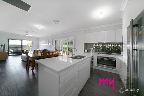 Property photo of 10 Austen Boulevard Spring Farm NSW 2570
