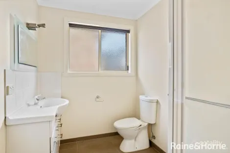 Property photo of 8/71 Ineke Drive Kingston TAS 7050