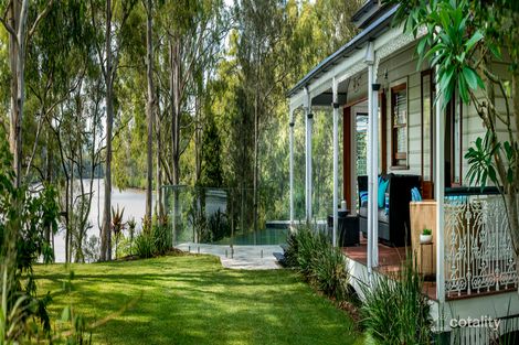 Property photo of 1/38A Scenic Road Kenmore QLD 4069