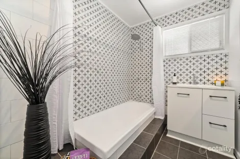 Property photo of 6 Thornside Street Eagleby QLD 4207