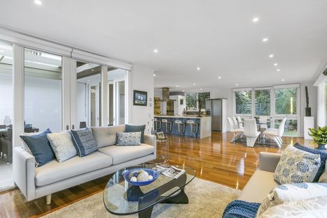 Property photo of 15 Koornalla Crescent Mount Eliza VIC 3930