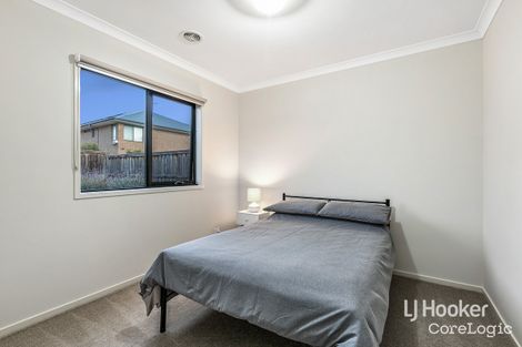 Property photo of 15 Parliament Street Point Cook VIC 3030