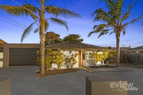 Property photo of 43 Parrakeet Road Werribee VIC 3030
