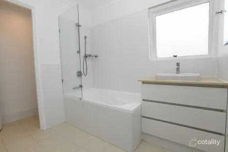 Property photo of 4/27 Osborne Road East Fremantle WA 6158