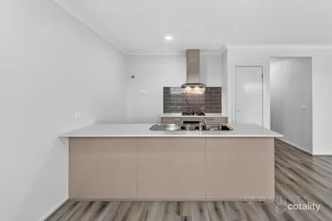 Property photo of 26 Echidna Drive Beveridge VIC 3753