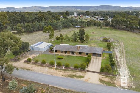 14 Boundary Rd, Avoca, VIC 3467