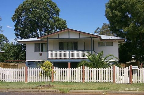 36 Sturt St, Leichhardt, QLD 4305