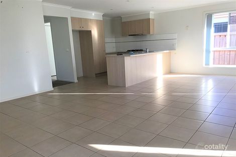 Property photo of 64 Hamish Drive Tarneit VIC 3029