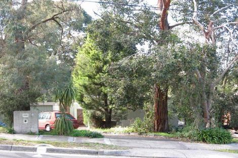 18 St Johns Wood Rd, Mount Waverley, VIC 3149