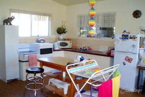 Property photo of 46 Nelson Crescent Stanthorpe QLD 4380