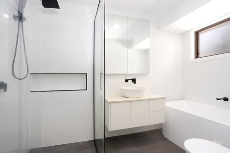 Property photo of 7 Zephyr Street Nerang QLD 4211