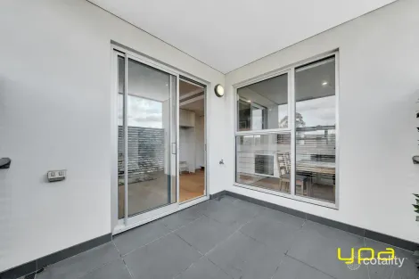 Property photo of 203/220 Burke Road Glen Iris VIC 3146