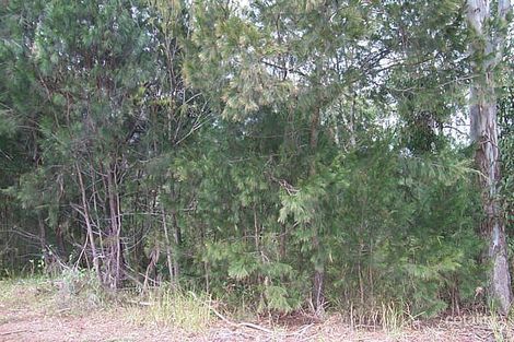 18 Blue Waters Cres, Macleay Island, QLD 4184