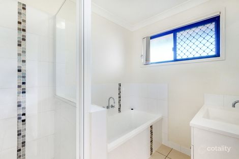 Property photo of 1 Stark Place Gracemere QLD 4702