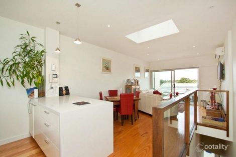 Property photo of 192 Como Parade East Parkdale VIC 3195