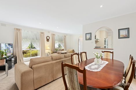 Property photo of 32 St Andrews Drive Chirnside Park VIC 3116