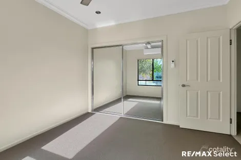 Property photo of 52 Village Circuit Eimeo QLD 4740