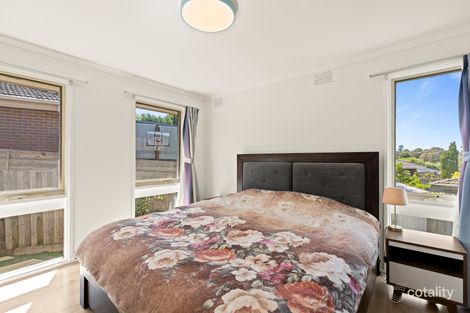 Property photo of 9 Birchfield Crescent Wantirna VIC 3152