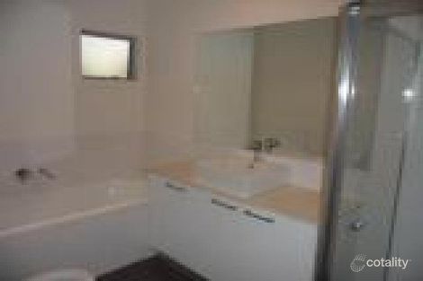 Property photo of 88 Parkmore Road Bentleigh East VIC 3165