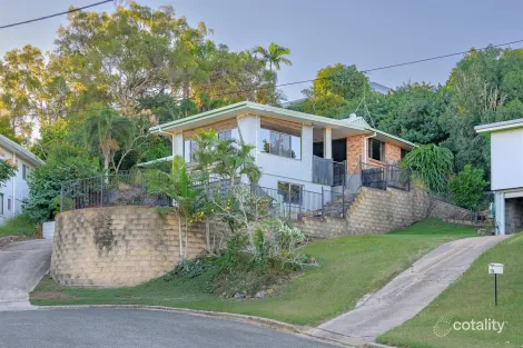 Property photo of 18 Irwin Close Sun Valley QLD 4680