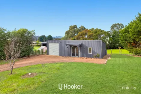 11 Freds Ct, Narre Warren North, VIC 3804