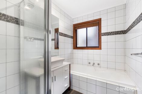 Property photo of 3/93 Nell Street Greensborough VIC 3088