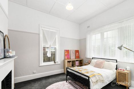 Property photo of 2/12 Thomas Street Geelong West VIC 3218