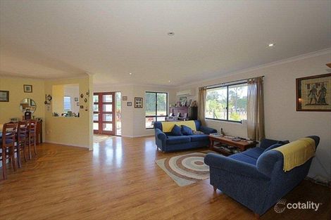 Property photo of 38 Robin Close Moore Park Beach QLD 4670