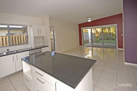 8 Andrew Ave, Little Mountain, QLD 4551