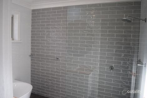 5 Moore St, Guyra, NSW 2365