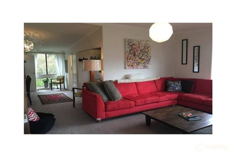 1/6 Hillview Rd, Daylesford, VIC 3460