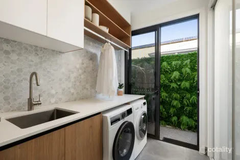 Property photo of 12 The Passage Pelican Waters QLD 4551