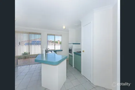 Property photo of 23 Casuarina Drive Halls Head WA 6210