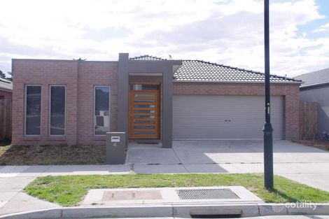 Property photo of 4 Cavanagh Court Ballarat East VIC 3350
