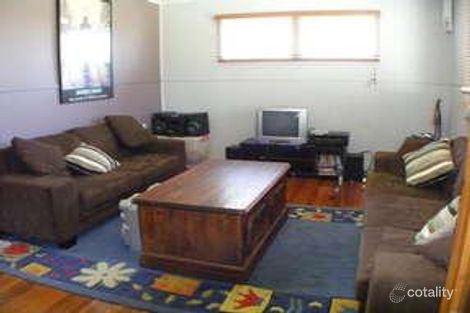 Property photo of 5 Ivor Street Leichhardt QLD 4305