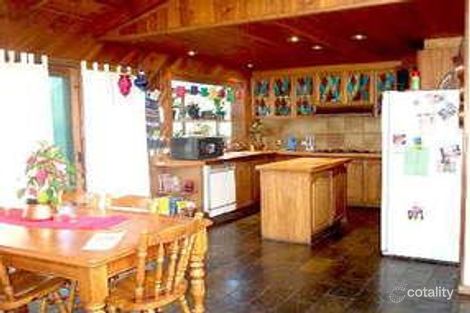 Property photo of 28 Kenross Drive Wheelers Hill VIC 3150