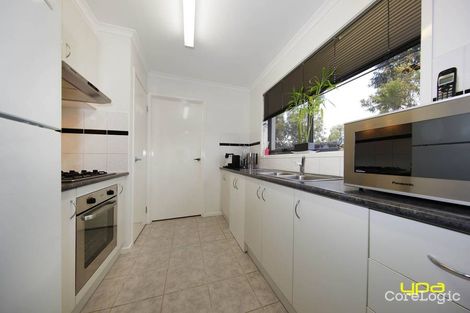 Property photo of 6/8 Sherdley Green Caroline Springs VIC 3023