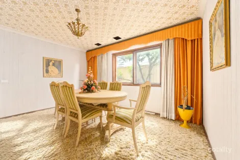 Property photo of 32 Charleroi Road Belrose NSW 2085