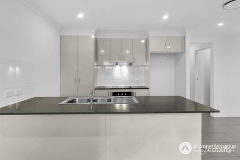 Property photo of 32/3 Broadleaf Parade Redbank QLD 4301