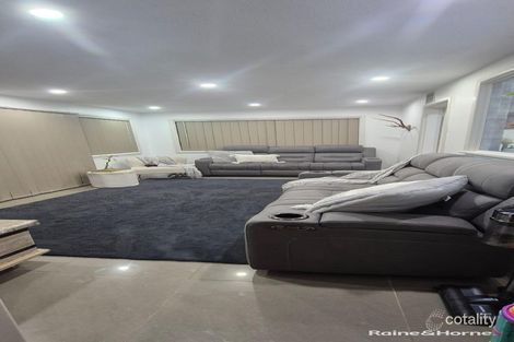 Property photo of 9 Lochee Avenue Minto NSW 2566