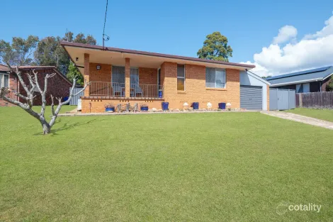 Property photo of 28 Mirroola Crescent Toormina NSW 2452
